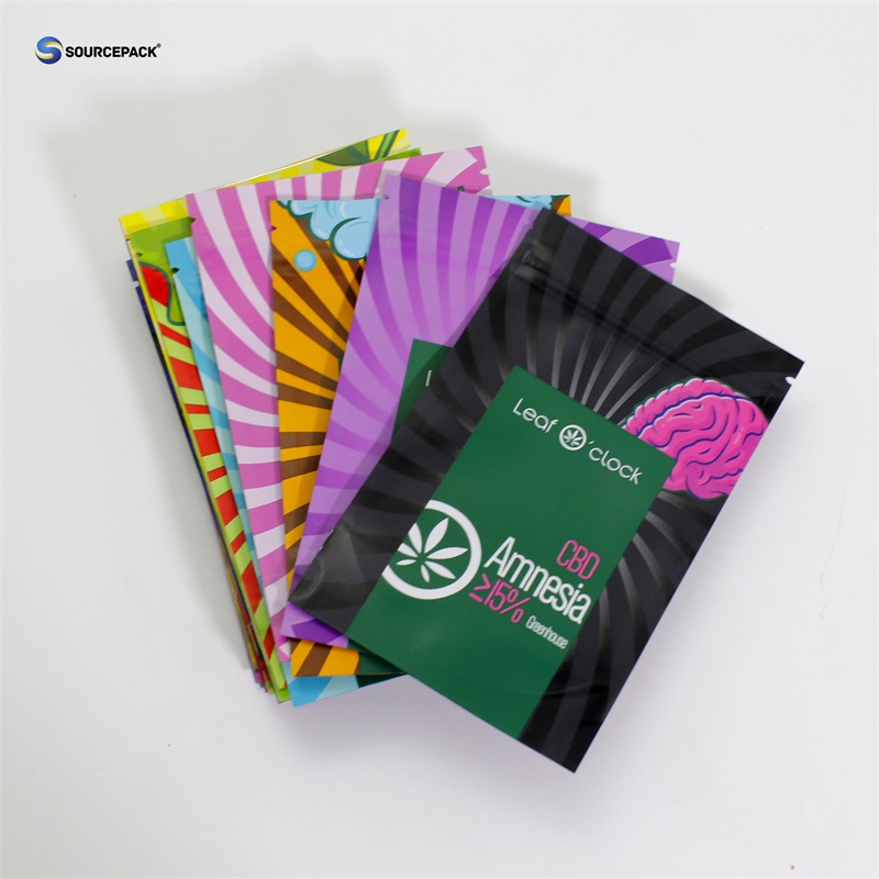 Custom Logo Marijuana Packaging Bag 420 Resealable Zipper